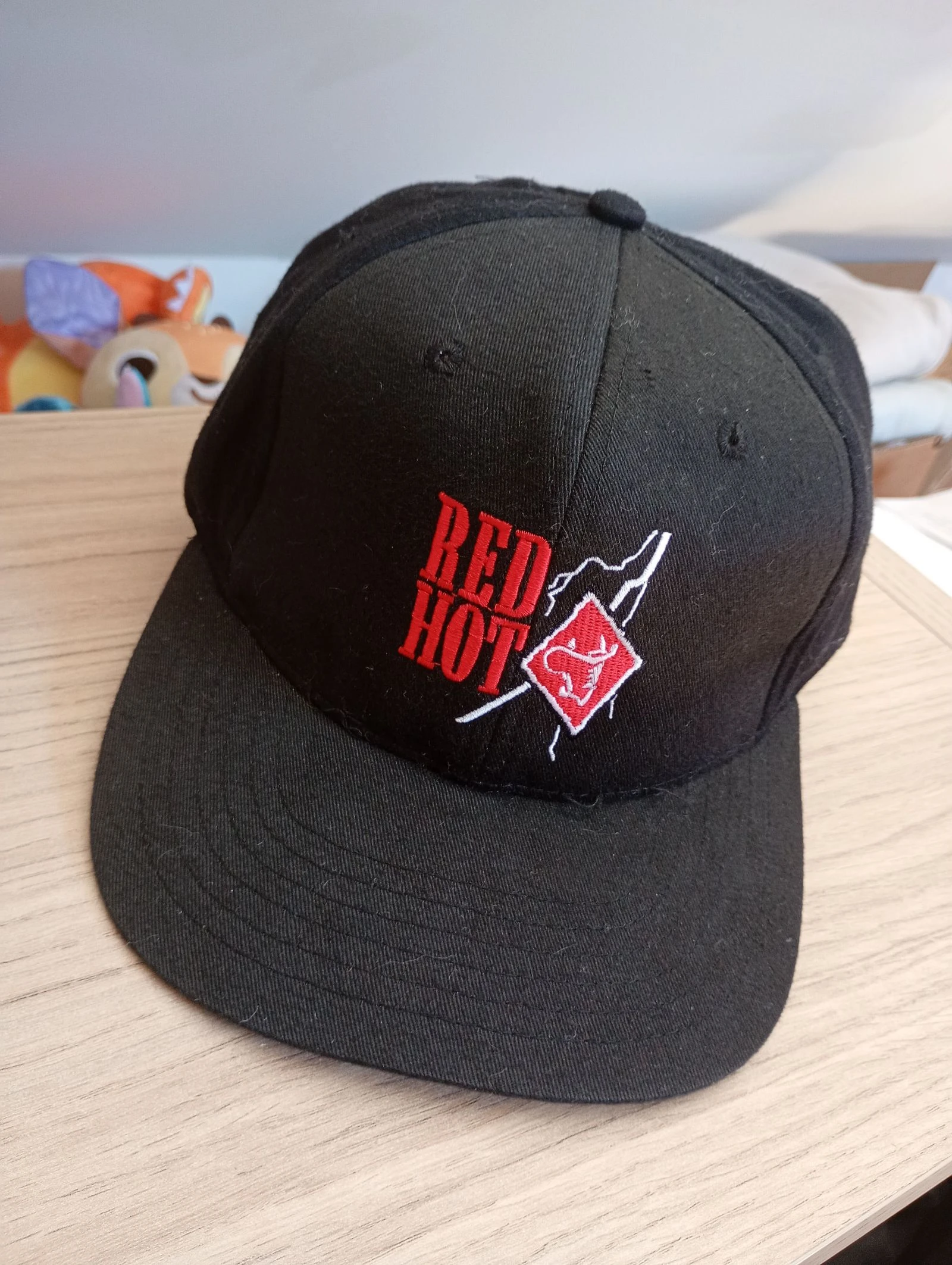 Casquette vintage années 90 snapback publicitaire réglable noir
